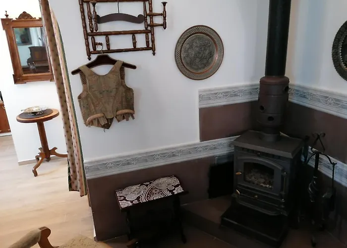 Gothic House קרמניצה