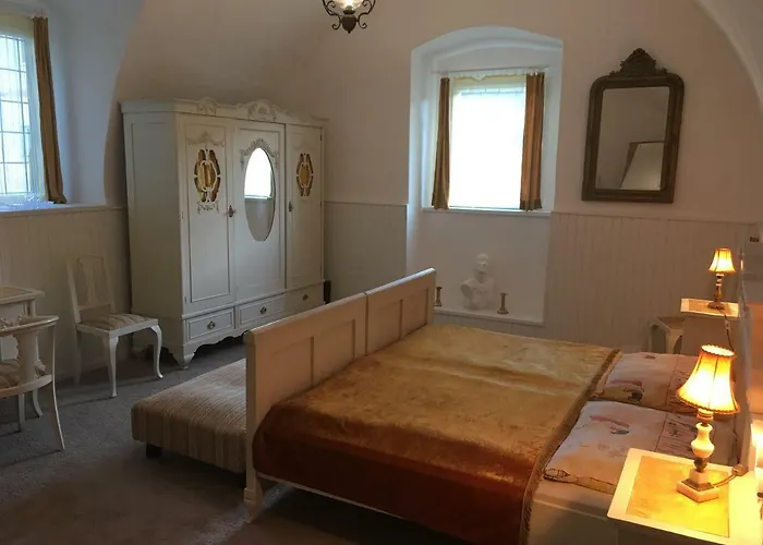 Gothic House דירה קרמניצה