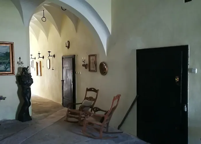 Gothic House דירה קרמניצה